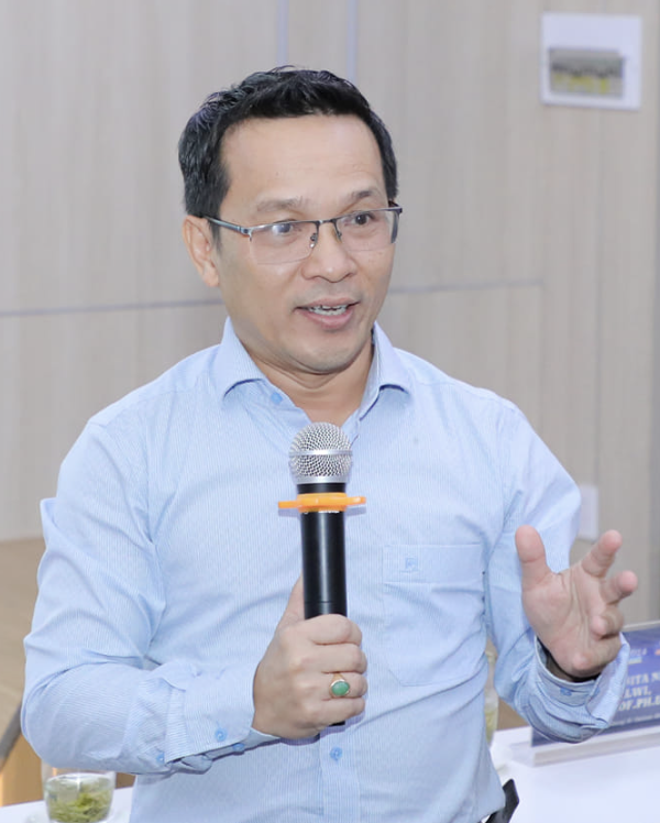 Assoc. Prof. Pham Vu Phi Ho